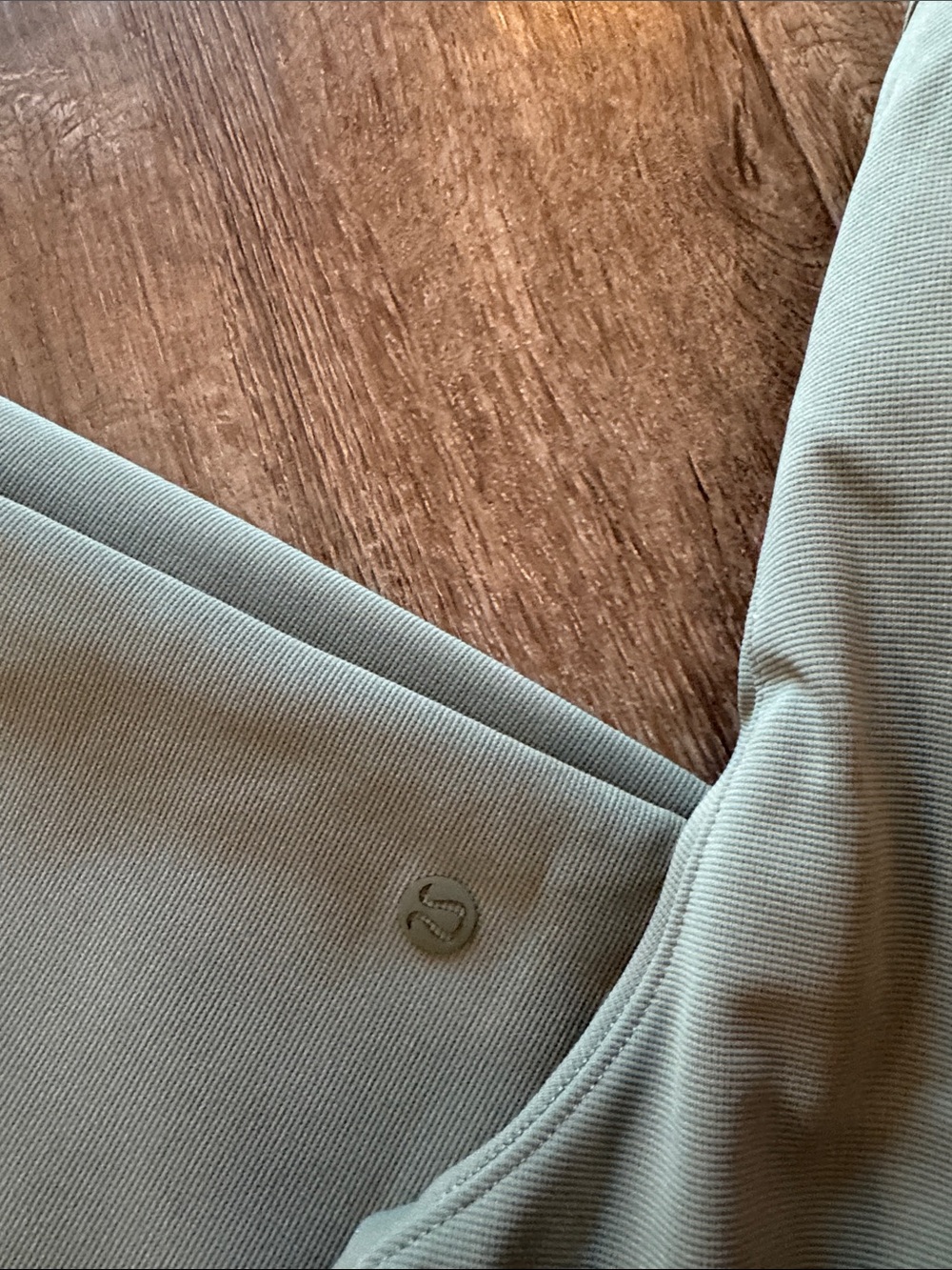 Lululemon Sojourn Jogger Regular Warpstreme Willow Leaf green Size Large NWT - Picture 5 of 9